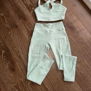 Bombshell Soft Aloe Activewear Set